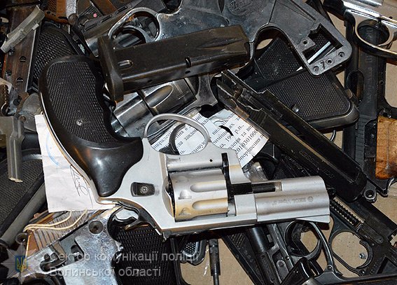 На волинському заводі знищили зброю