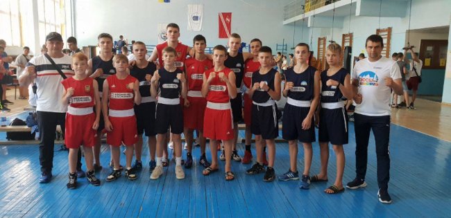 Юнаки з Волині здобули 7 медалей на чемпіонаті з боксу у Скадовську. ФОТО