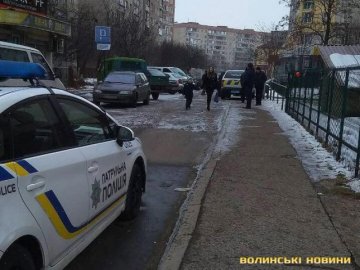 Зловмисники заблокували авто і підстрелили людину: навчання в Луцьку. ФОТО