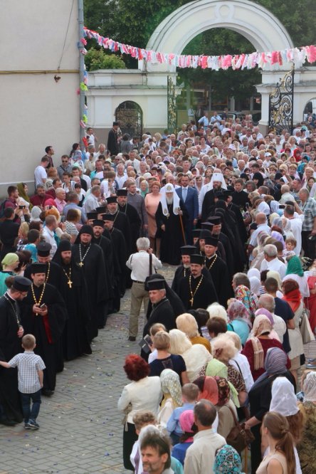 Як Луцьк зустрічав патріарха Філарета. ФОТО. ВІДЕО