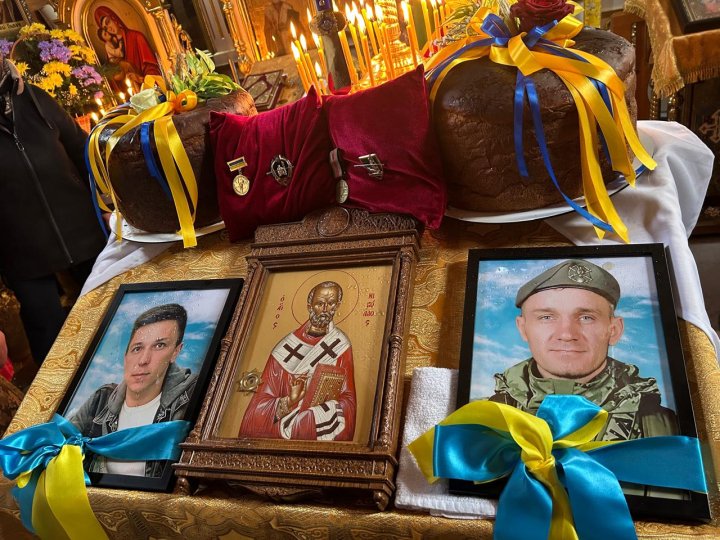 На Волині попрощалися із двома братами, які загинули на війні з різницею в 1 день