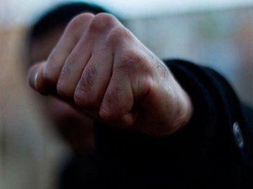 У Володимирі чоловік побив знайомого