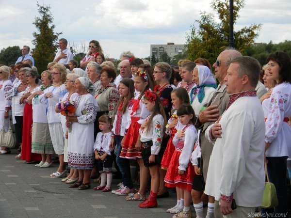 Парад вишиванок у Ковелі. ФОТО