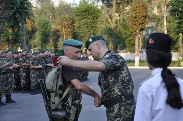 Луцькі прикордонники повернулись зі Сходу. ФОТО