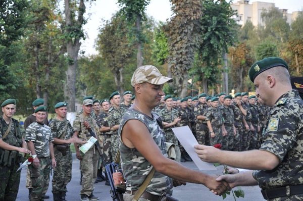 Луцькі прикордонники повернулись зі Сходу. ФОТО