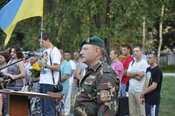 Луцькі прикордонники повернулись зі Сходу. ФОТО