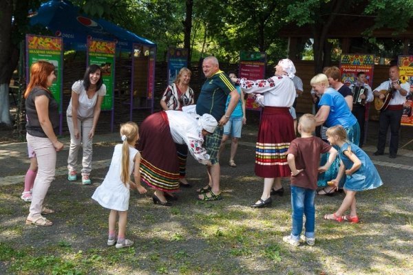 Як лучани День кума святкували. ФОТО