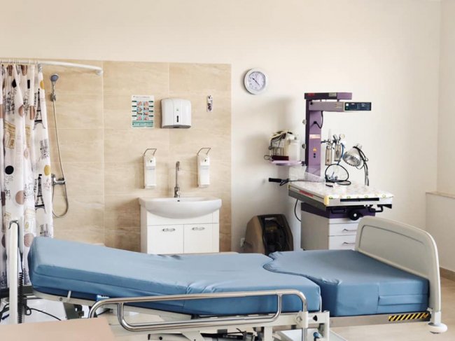 У місті на Волині відкрили оновлений пологовий будинок. ФОТО