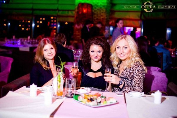 У Луцьку відкрили караоке-ресторан. ФОТО. ВІДЕО