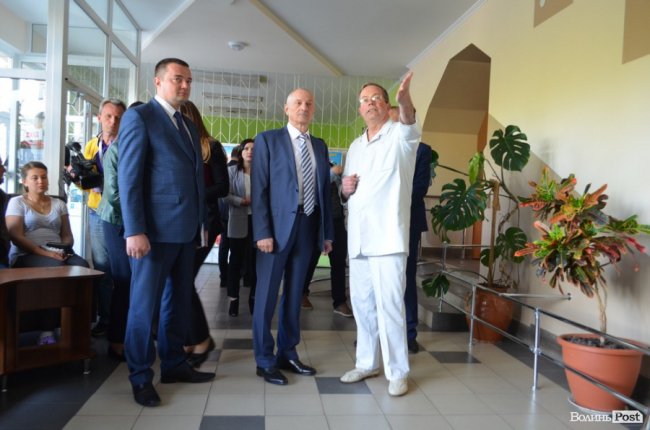 «Доісторичний» томограф і нова хірургія: Савченко «оцінив» волинську лікарню