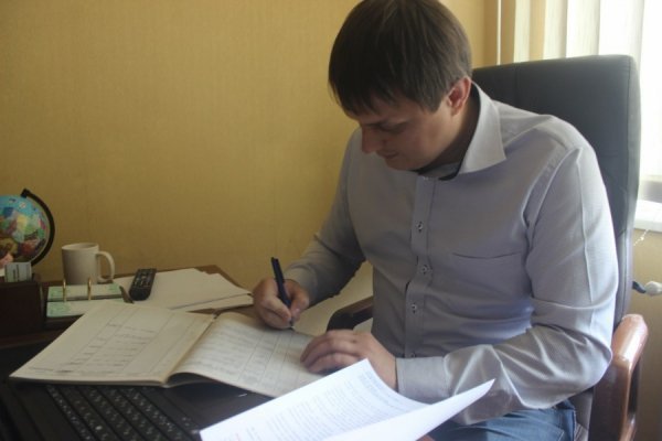 Активісти просять волинських нардепів про саморозпуск ВР. ФОТО