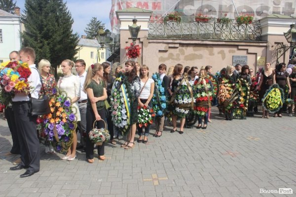  У Луцьку прощалися з загиблими айдарівцями. ФОТО