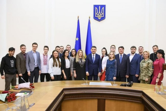 Студентка з Луцька отримала від уряду 50 тисяч. ФОТО