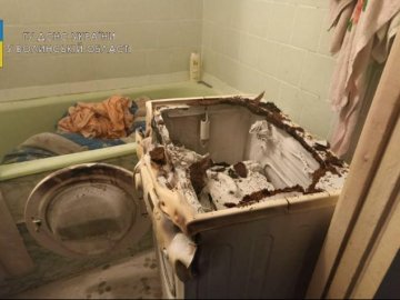 У Луцьку в квартирі сталася пожежа через пральну машинку. ФОТО