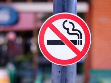 Набув чинності новий закон проти куріння: як відреагували у Луцьку. ВІДЕО 