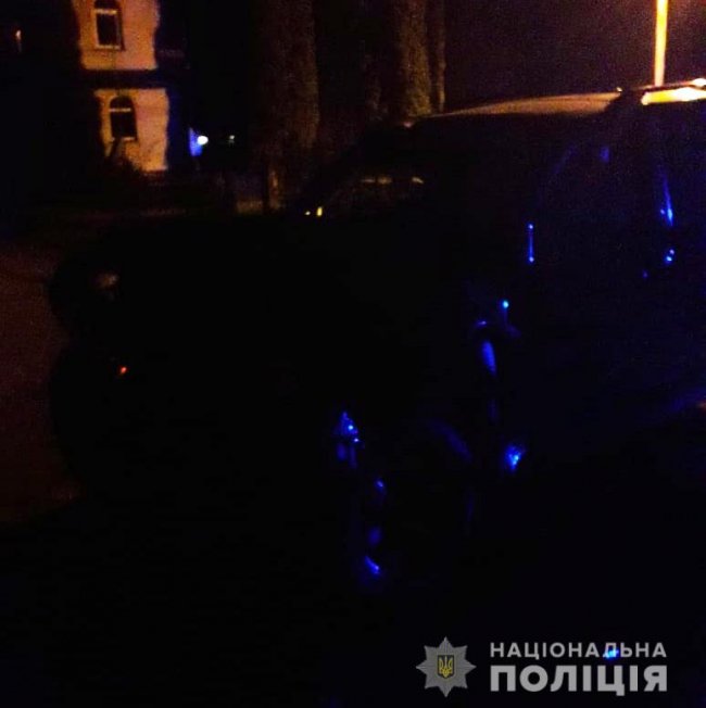 Елітний джип на Волині протаранив кінну підводу: серед постраждалих – дитина