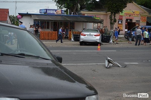 Під Луцьком – аварія за участю депутата облради. ФОТО. ВІДЕО