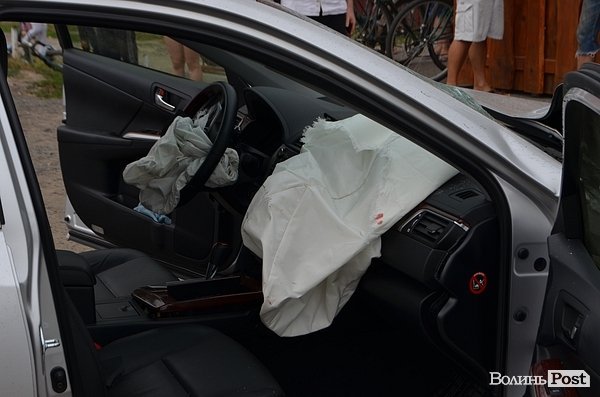 Під Луцьком – аварія за участю депутата облради. ФОТО. ВІДЕО