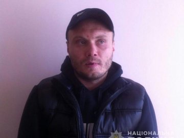 Поліція досі розшукує лучанина, який скоїв низку злочинів