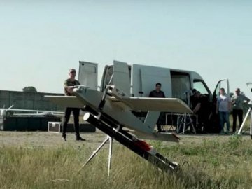 В Україні запускають серійне виробництво безпілотника «Відсіч»