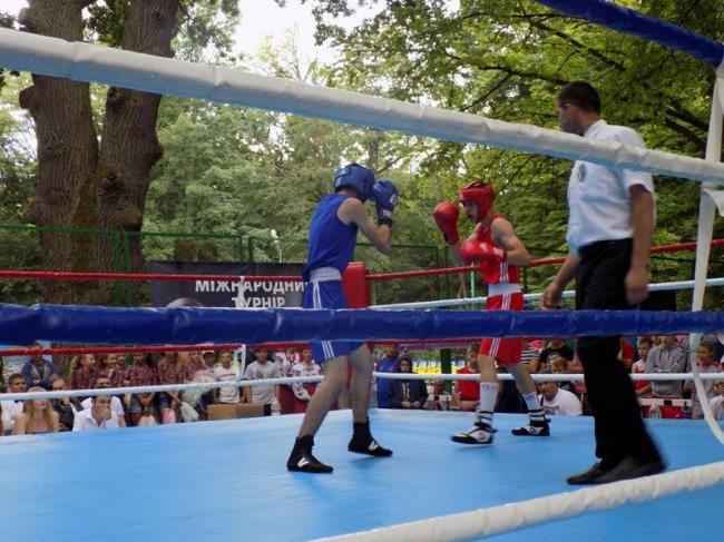 У Любешові відбувся боксерський турнір, присвячений пам'яті Ігоря Єремєєва. ФОТО. ВІДЕО