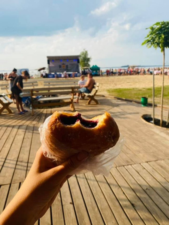 На Світязі відгуляли фестиваль знаменитих пончиків. ФОТО