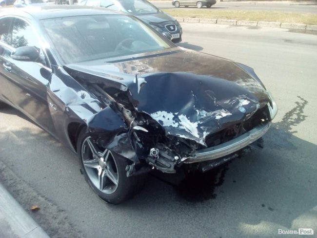 Поліція шукає свідків аварії на проспекті Соборності