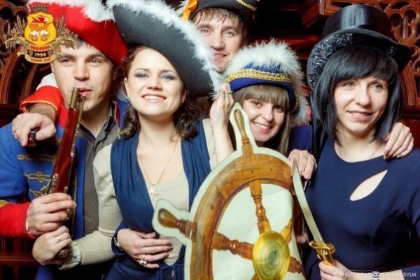 Піратська вечірка в луцькому клубі. ФОТО. ВІДЕО