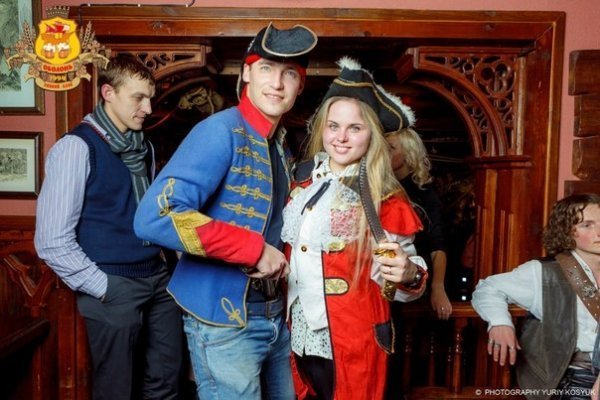 Піратська вечірка в луцькому клубі. ФОТО. ВІДЕО