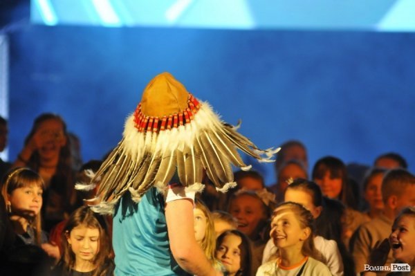 Концерт на «Міс принцеса України» в Луцьку: «А.Р.М.І.Я.», «Дзідзьо», діти