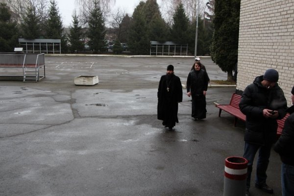 Волинські священики записуються добровольцями до війська. ФОТО