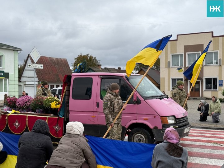 На Волині провели в останню путь Героя Богдана Сащука