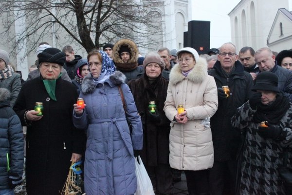 У Луцьку вшанували пам’ять жертв голодомору