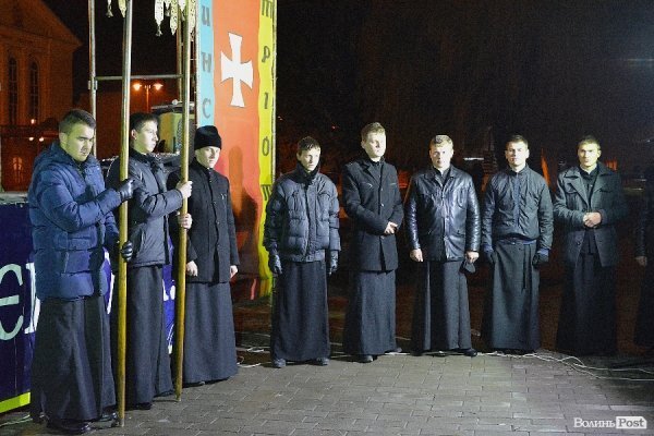 У Луцьку згадували Революцію Гідності та молилися за загиблими. ФОТО. ВІДЕО