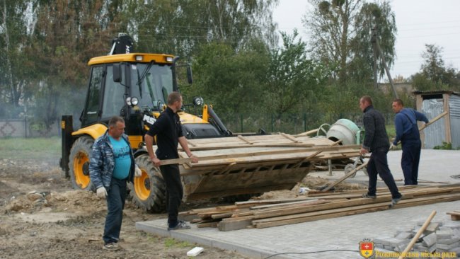Показали, як у місті на Волині будують дитячий будинок сімейного типу. ФОТО