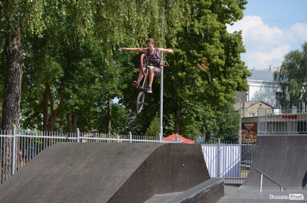 В Луцьку відбувся турнір зі скейтингу. ФОТО