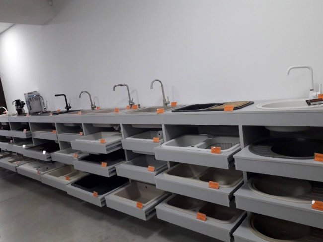 У Луцьку відкриють магазин гранітних кухонних мийок «ADAMANT»*