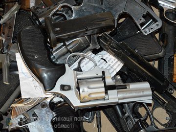 На волинському заводі знищили зброю