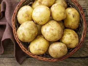 Медики розповіли, яку картоплю не можна їсти