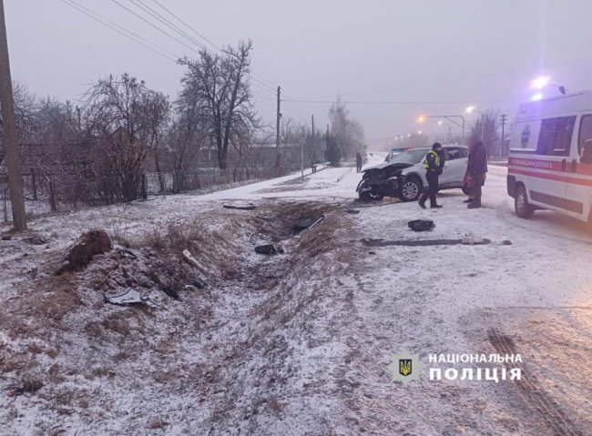 На Волині водійка з'їхала у кювет: чоловіка та двох дітей госпіталізували
