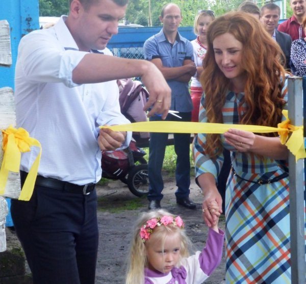 У селі на Любомльщині встановили вуличні тренажери. ФОТО