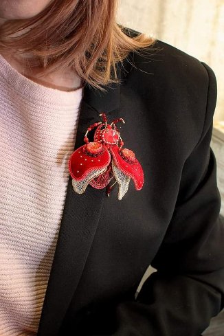 Як від Gucci: на Волині дівчина виготовляє неймовірні прикраси. ФОТО