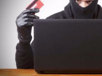Шахраї вкрали з картки волинянки декілька тисяч гривень