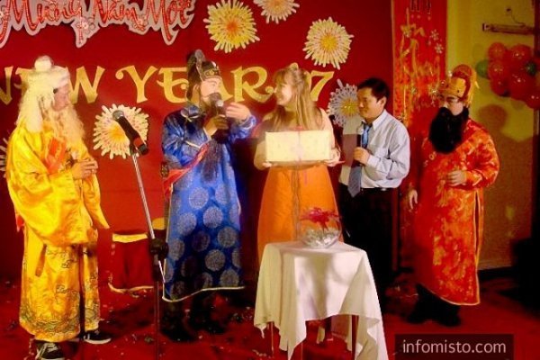 Як виглядає «Святий Миколай» у різних країнах світу. ФОТО