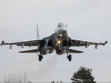 Росія почала атакувати Україну з аеродрому білоруського Бреста