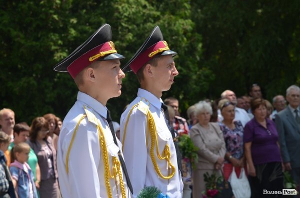 У Луцьку вшанували пам'ять жертв війни. ФОТО