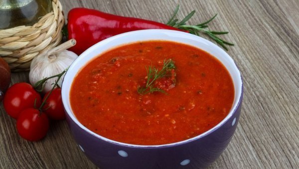 Що потрібно з'їсти влітку, щоб до осені скинути зайві кіло, - поради дієтолога