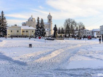 У фірми, яка мала збудувати підземний перехід і реконструювати Театральний майдан, хочуть забрати землю