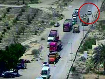  У Єгипті танк переїхав авто з терористами