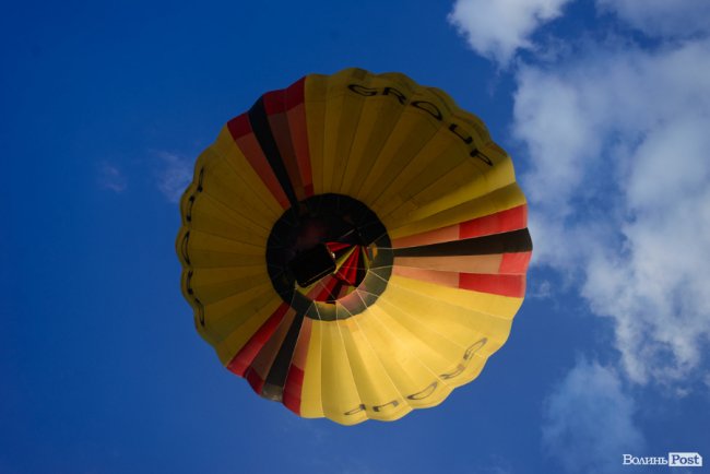 У небі над Луцьком – карнавал повітряних куль. ФОТО